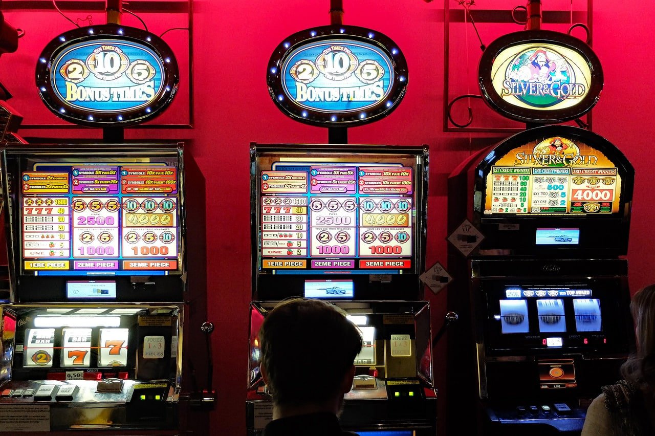 Layar Demo King177 Sportsbook dan Slot Online